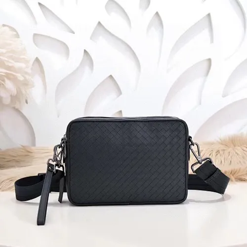 All categories 💚 Top version men’s bags 💚 BV 2024 new BV crossbody bag